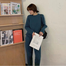 Load image into Gallery viewer, Women Sweater Two Piece knitted Sets Slim Tracksuit  Spring Autumn Fashion Sweatshirts Sporting Suit Female
